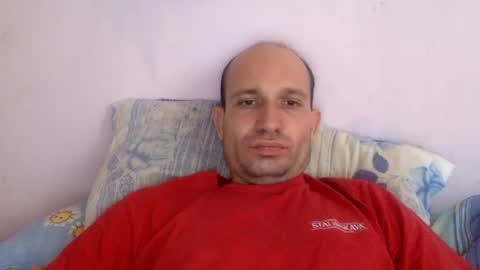 Snapshot of sparei7 chatting on December 17, 12:33 pm Snaiky online show from December 17, 12:33 pm