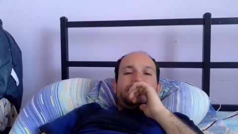 Snapshot of sparei7 chatting on April 19, 8:46 am Snaiky online show from April 19, 8:46 am