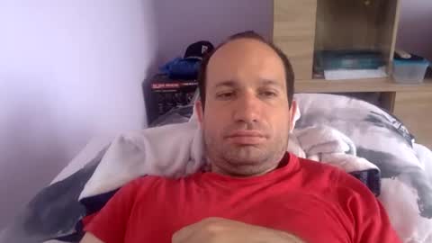 Snapshot of sparei7 chatting on April 23, 10:14 am Snaiky online show from April 23, 10:14 am