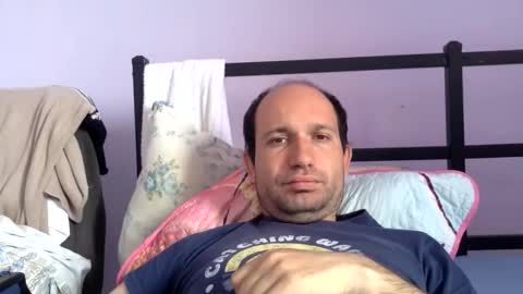 Snapshot of sparei7 chatting on May 2, 10:53 am Snaiky online show from May 2, 10:53 am