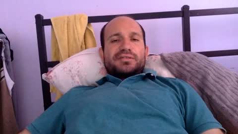 Snapshot of sparei7 chatting on June 20, 10:07 am Snaiky online show from June 20, 10:07 am