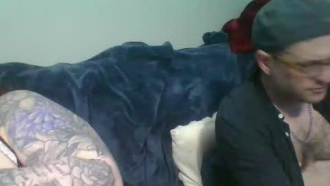 Snapshot of sparklelove69 chatting on April 21, 6:09 am Scottietee online show from April 21, 6:09 am