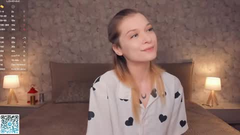 Kate online show from May 20, 7:58 am