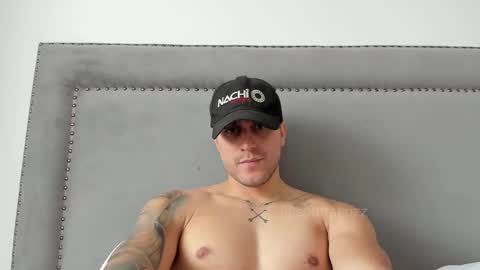 spartacozz online show from February 14, 7:23 pm