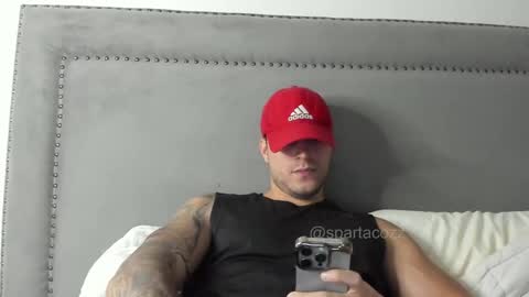 spartacozz online show from February 19, 12:14 am