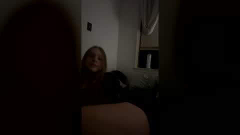 spaxer_321 online show from June 27, 5:01 am