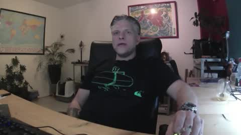 Snapshot of spectacularguy chatting on January 12, 12:10 pm DutchDude online show from January 12, 12:10 pm