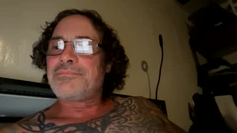 Snapshot of specter1972 chatting on March 14, 1:55 am specter1972 online show from March 14, 1:55 am