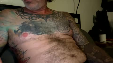 Snapshot of specter1972 chatting on March 25, 1:55 am specter1972 online show from March 25, 1:55 am