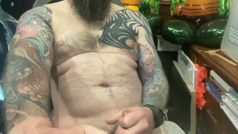 Snapshot of spenderal chatting on December 21, 1:47 am Beard Guy online show from December 21, 1:47 am