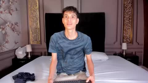 spiceaddiction online show from March 29, 11:54 am