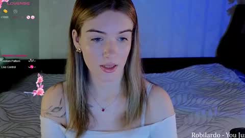 Snapshot of spicejessy chatting on March 4, 4:20 pm your sweet Jessy online show from March 4, 4:20 pm