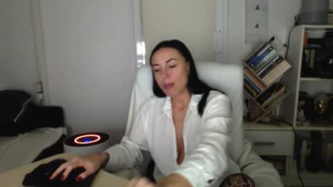 Carla online show from October 19, 2:29 pm