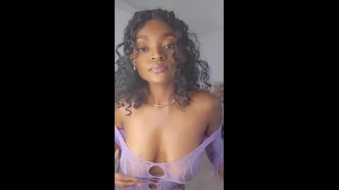 Snapshot of spicyangie chatting on February 12, 7:34 am Im Angela online show from February 12, 7:34 am