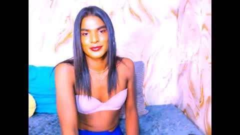 Snapshot of spicybarbie4u chatting on March 13, 6:36 pm spicybarbie4u online show from March 13, 6:36 pm