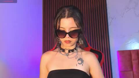 Snapshot of spicydemons chatting on October 14, 3:29 am spicydemons online show from October 14, 3:29 am