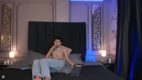 spicyslim_ online show from July 27, 10:06 pm