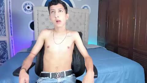 spicyslim_ online show from July 29, 8:18 pm