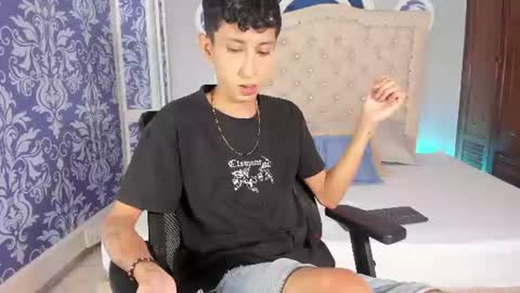 spicyslim_ online show from July 30, 7:57 pm