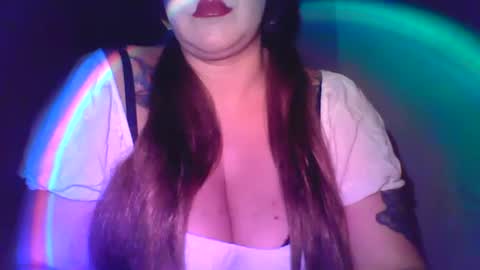 Vanessa Spade online show from September 9, 8:14 am