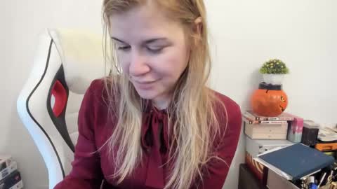 FREE ONLY FANSy online show from February 17, 10:51 am