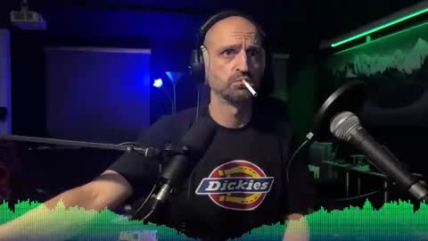Snapshot of splivke chatting on October 9, 3:26 am Splivke online show from October 9, 3:26 am