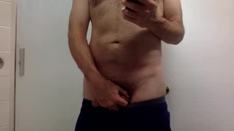 Snapshot of spontaneouscumbustion1 chatting on January 18, 3:43 am Spontaneouscumbustion online show from January 18, 3:43 am