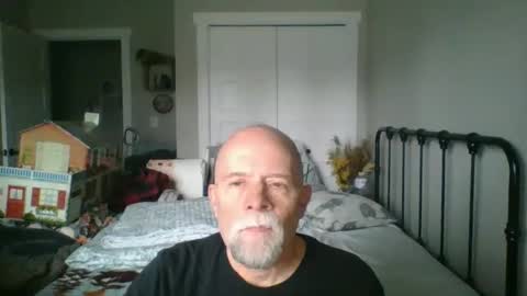 Snapshot of sportfish chatting on March 8, 7:20 pm sportfish online show from March 8, 7:20 pm