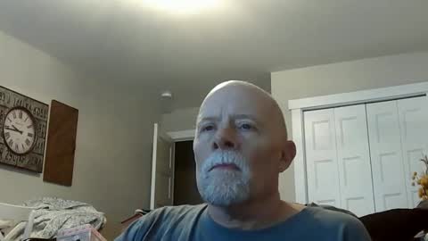 Snapshot of sportfish chatting on December 13, 8:58 pm sportfish online show from December 13, 8:58 pm