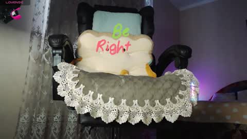 Tips are the best compliment to a woman online show from November 6, 7:31 am