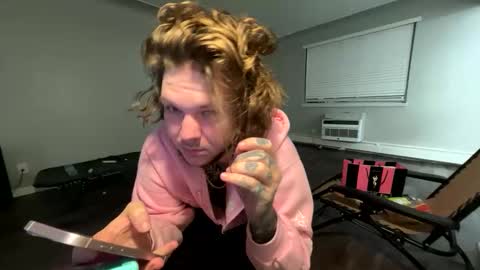 sportsfreak1619 online show from December 22, 10:12 am