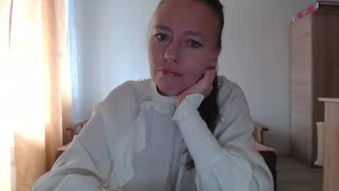 spring_time_ online show from April 30, 9:26 am