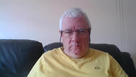 springtine online show from May 15, 11:06 am