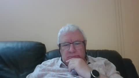 springtine online show from May 21, 12:17 am