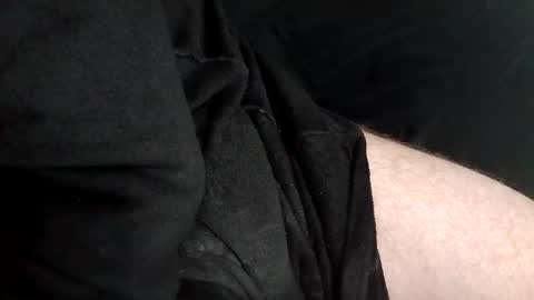 Snapshot of spunfuncumming chatting on June 3, 8:50 am spunfuncumming online show from June 3, 8:50 am