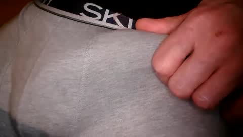 Snapshot of spynet81 chatting on January 2, 5:07 pm spynet81 online show from January 2, 5:07 pm