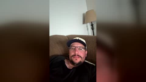 squirrlycock1 online show from May 19, 3:46 am