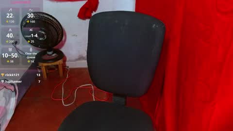 Snapshot of squirt_dirty_anal chatting on April 10, 9:41 pm valeria online show from April 10, 9:41 pm