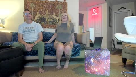 Snapshot of squirt_vip_room chatting on January 5, 1:03 am Roxy Day Mossimo Knight online show from January 5, 1:03 am