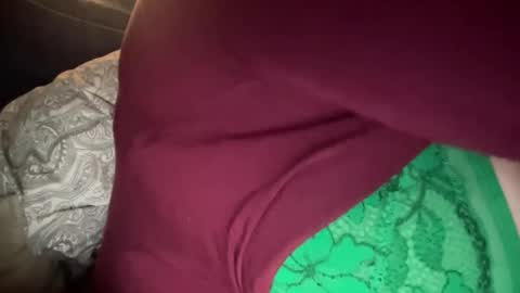 Snapshot of squirtsesh chatting on February 15, 6:21 am squirtsesh online show from February 15, 6:21 am