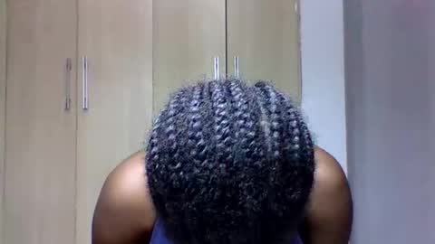Snapshot of squiter_girlie chatting on October 20, 11:10 am Squiter online show from October 20, 11:10 am