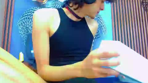Snapshot of sr_bonnyethan chatting on March 5, 12:56 pm ethan online show from March 5, 12:56 pm