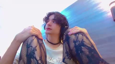 Snapshot of sr_bonnyethan chatting on May 7, 1:16 pm ethan online show from May 7, 1:16 pm