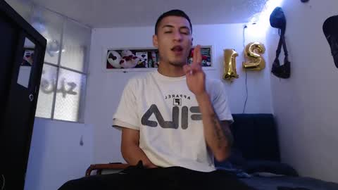 sr_porn01 online show from January 9, 6:47 pm