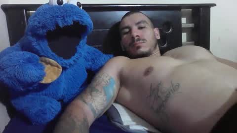 Snapshot of sralexo chatting on October 4, 6:11 am sralexo online show from October 4, 6:11 am