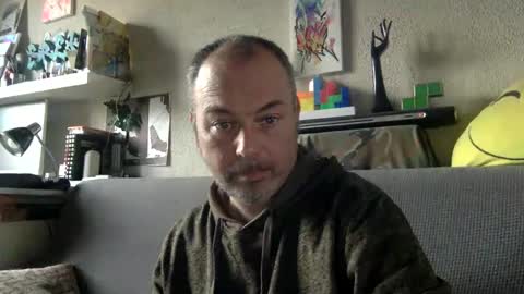 Snapshot of srekos38 chatting on January 12, 10:23 am srekos38 online show from January 12, 10:23 am