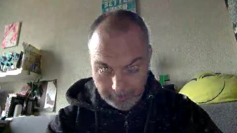 Snapshot of srekos38 chatting on January 30, 2:25 pm srekos38 online show from January 30, 2:25 pm