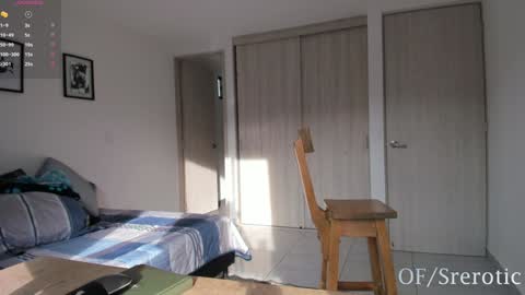 Matt     online show from December 18, 9:29 pm