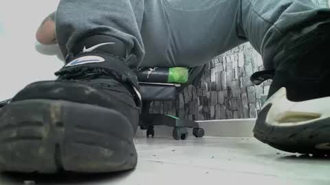 sr master cum its my old account online show from January 12, 3:07 am
