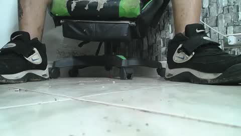 sr master cum its my old account online show from October 2, 2:29 am